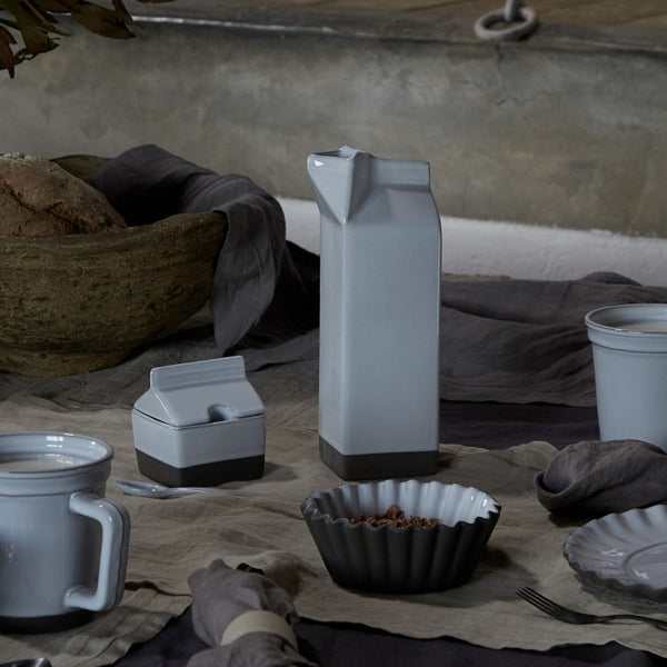 Sugar bowl with spoon