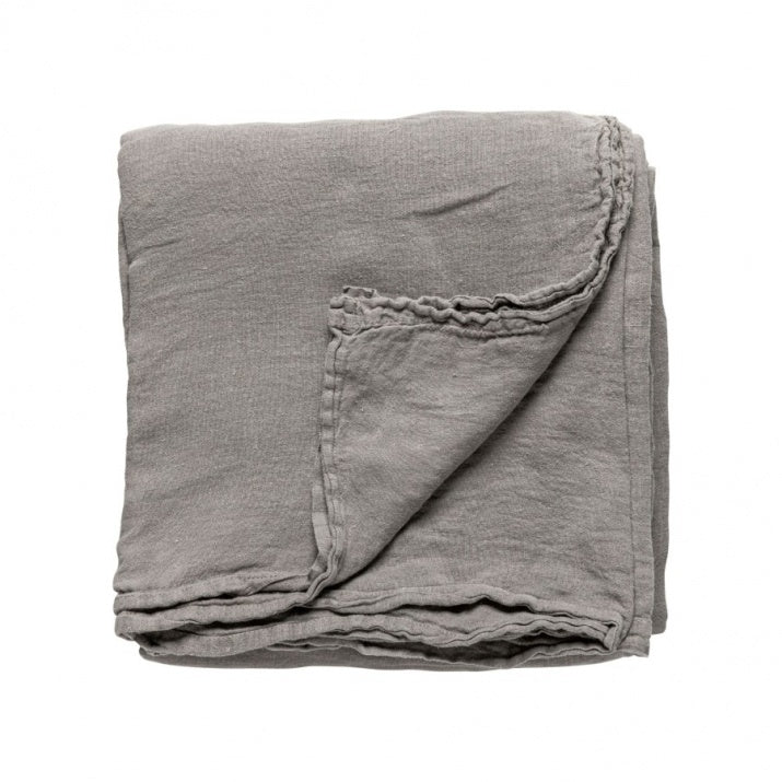 100% LI tablecloth