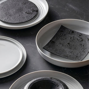 Square plate 18