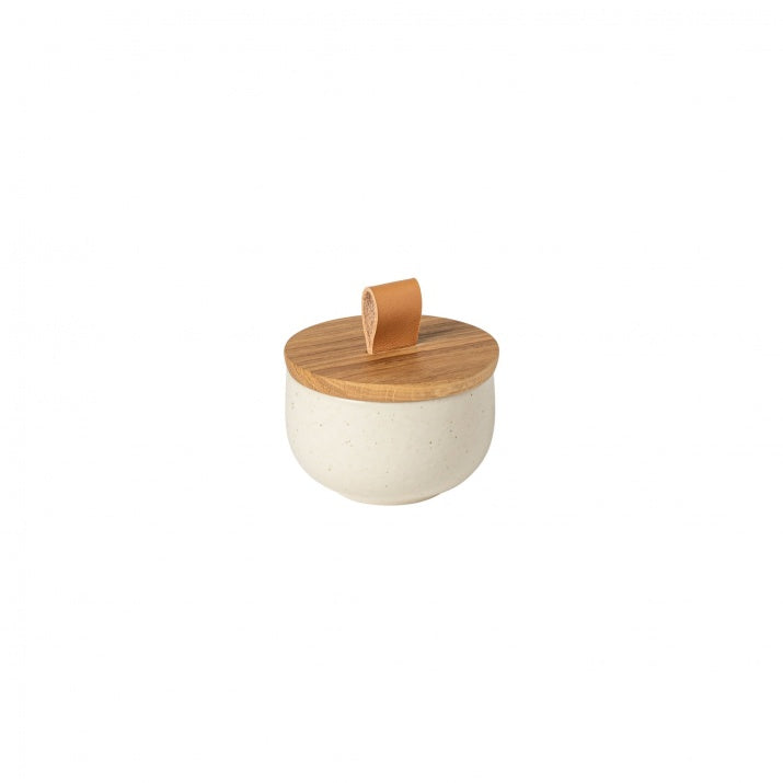 Salt shaker with oak wood lid 9