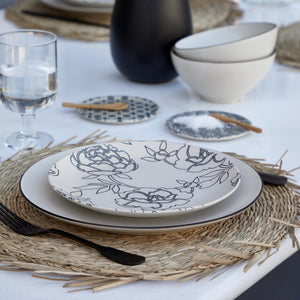 Dinner plate 27