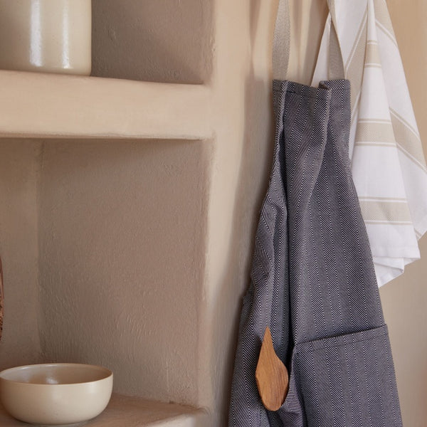 100% CO kitchen apron