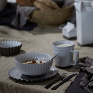 Soup/cereal bowl 16