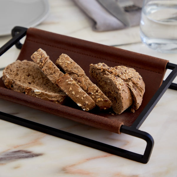 Leather tray/basket 25