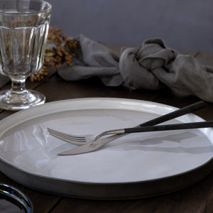 Dinner plate 27