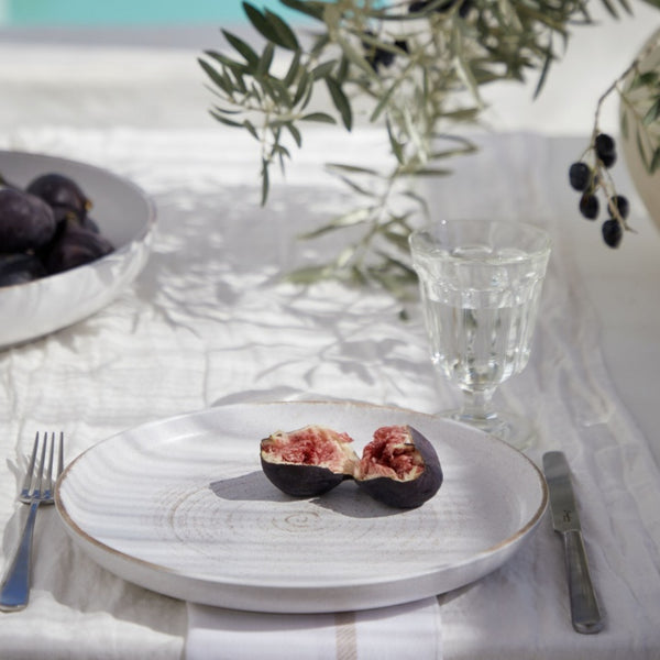 Dinner plate 27