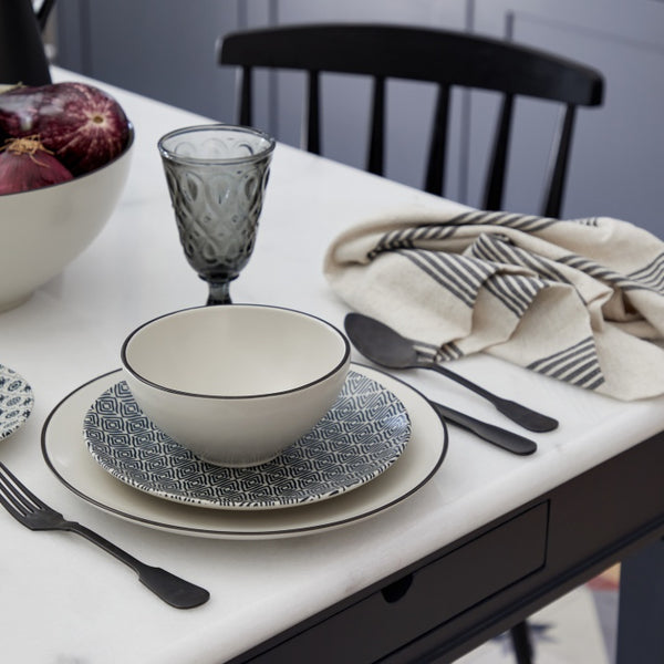 Soup/cereal bowl 15