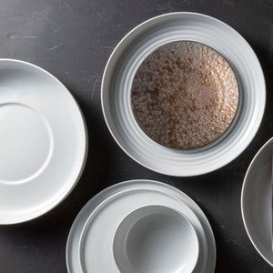 Round plate 20