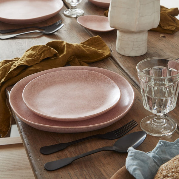Dinner plate 28