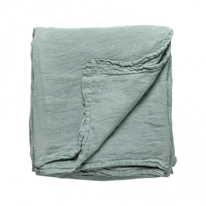 100% LI tablecloth