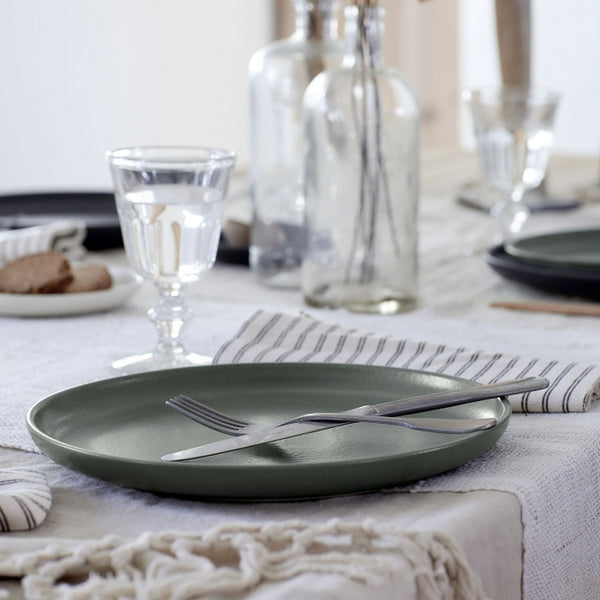Dinner plate 27cm