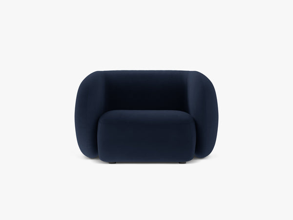 Modern Armchair with Curved Design & Soft Comfort