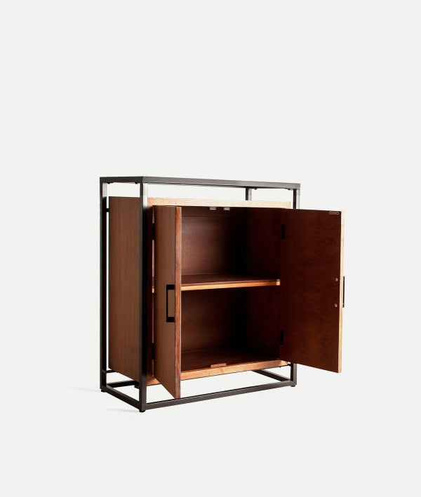 TYLER SIDEBOARD