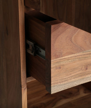 BLESLE WARDROBE