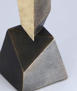 VERTEX DECORATIVE FIGURE H46