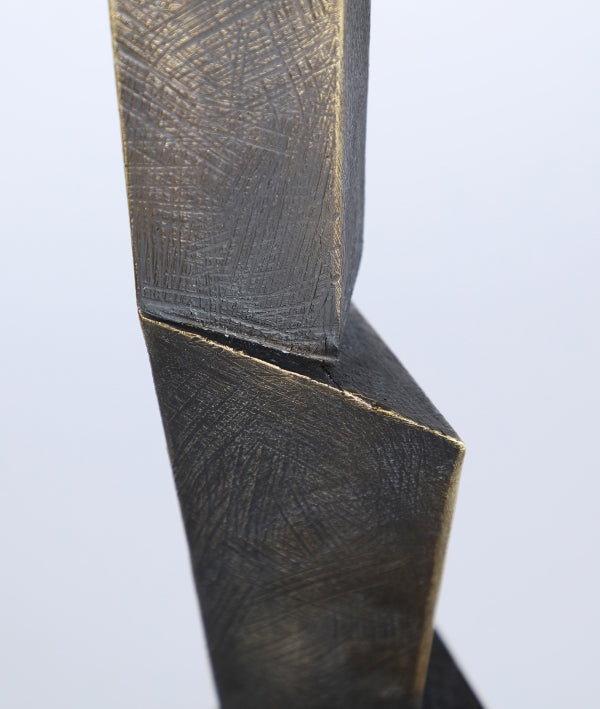 VERTEX DECORATIVE FIGURE H73