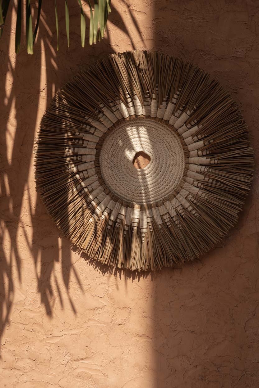 Raffia Macramé Wall Deco – White Natural D60