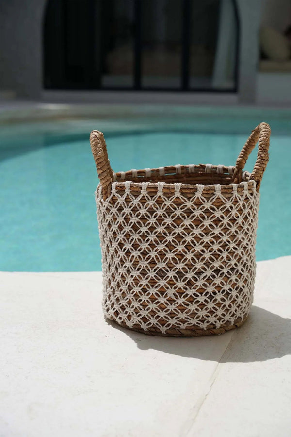 Crossed Stitched Macrame Basket L