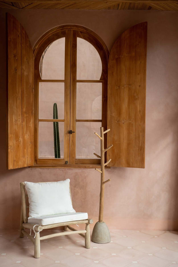 Concrete & Teak Wood Coat Hanger – Natural Finish