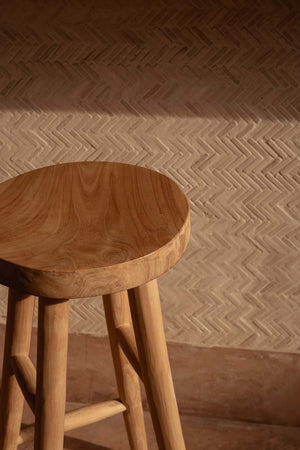 Kedut Bar Stool – Natural