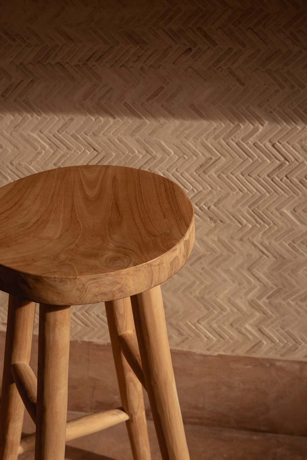 Kedut Bar Stool – Natural