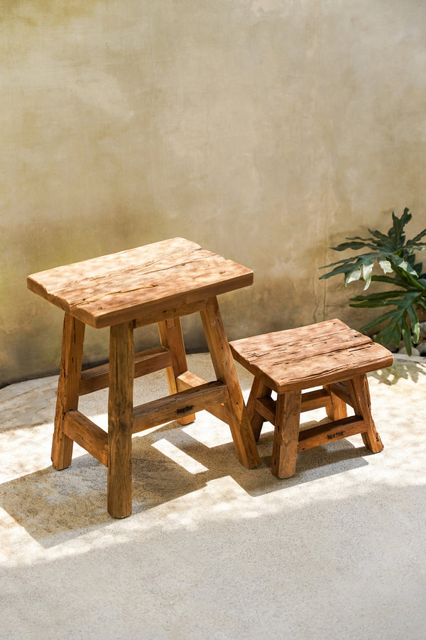Yoke Stool – Natural, Small L29