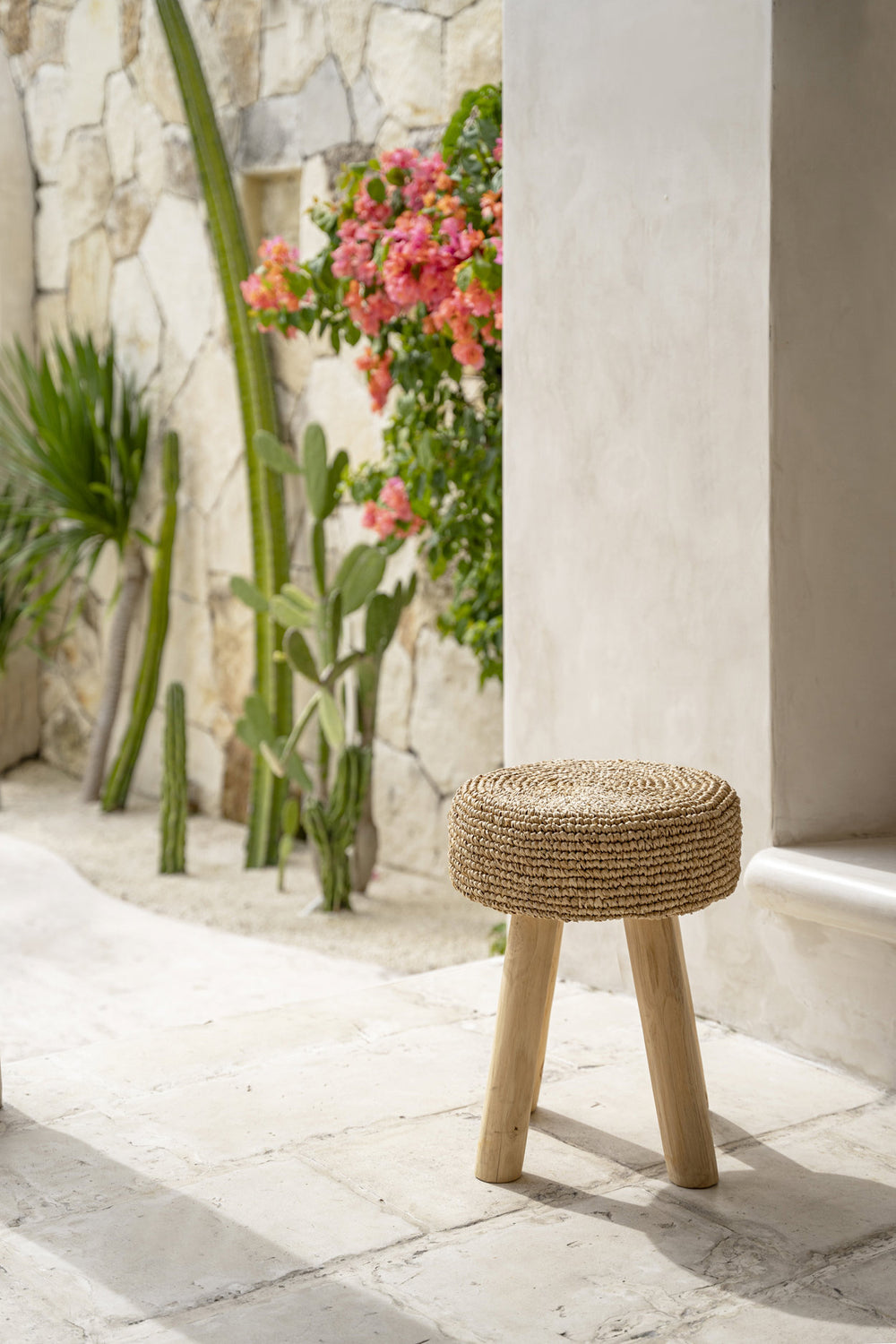 Raffia Stool – Natural D35