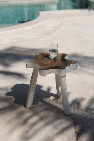 Organic Three-Leg Side Table – Natural White W45