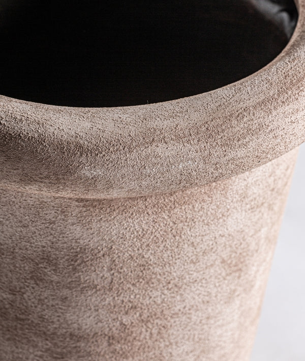 DOLLEY VASE H36