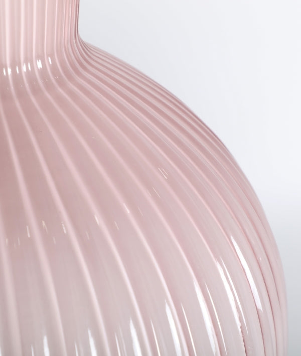 NUDE VASE H32