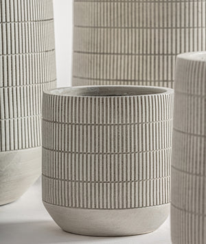 ARIS J/4 PLANTER
