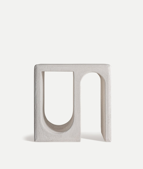 ARNSBERG SIDE TABLE