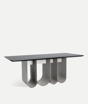 ARQA DINING TABLE