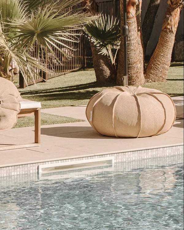 XL Floating Pouf – Oursin