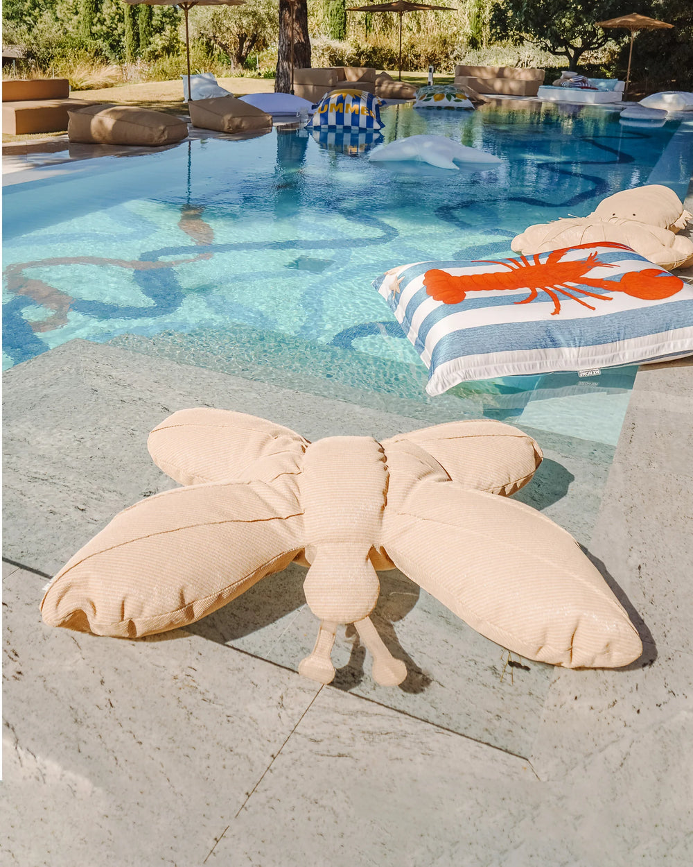 XL Floating Butterfly Pouf